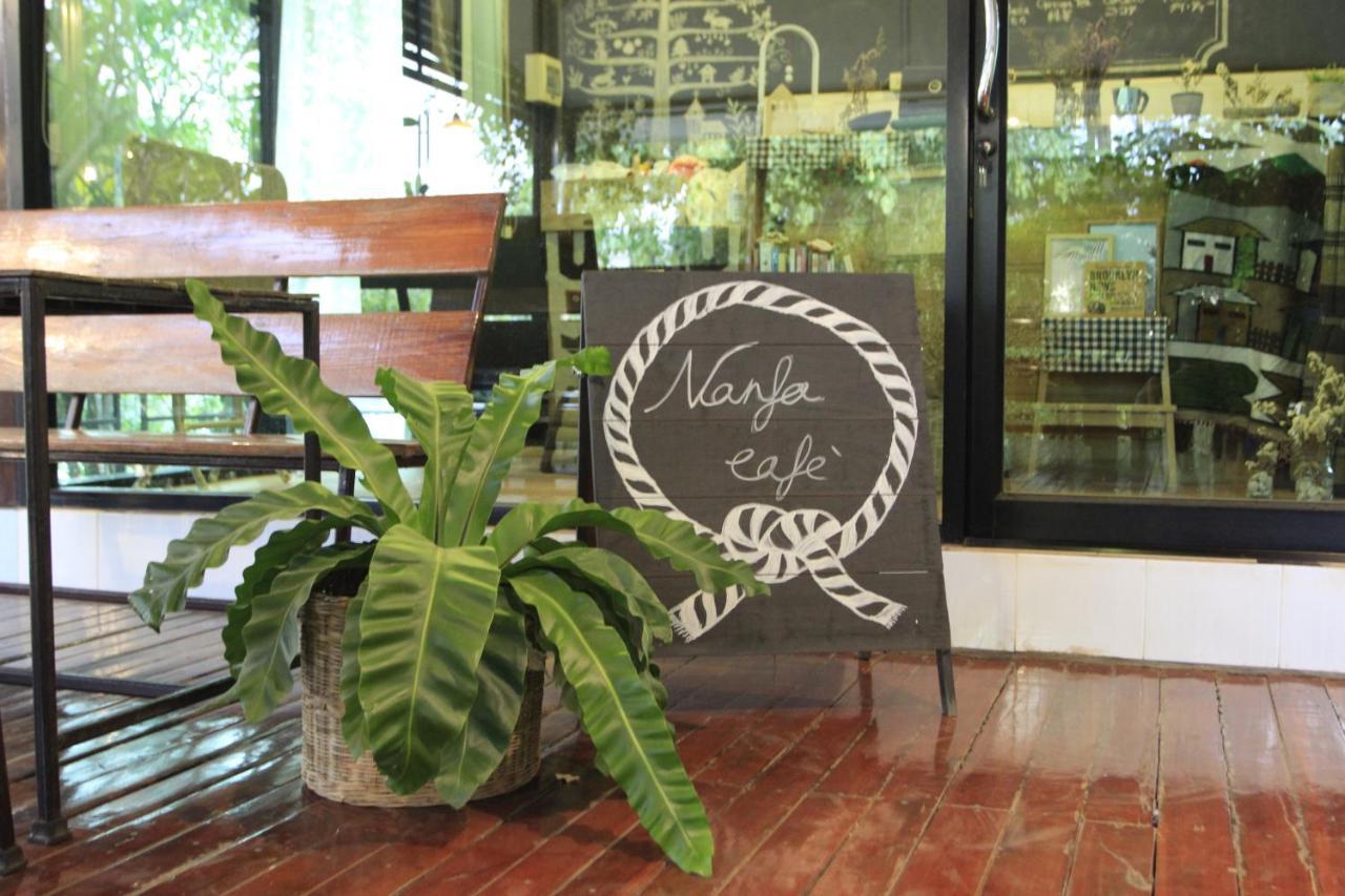 น่านฟ้าชลธีรีสอร์ท Nanfachonlathi Resort Exterior foto