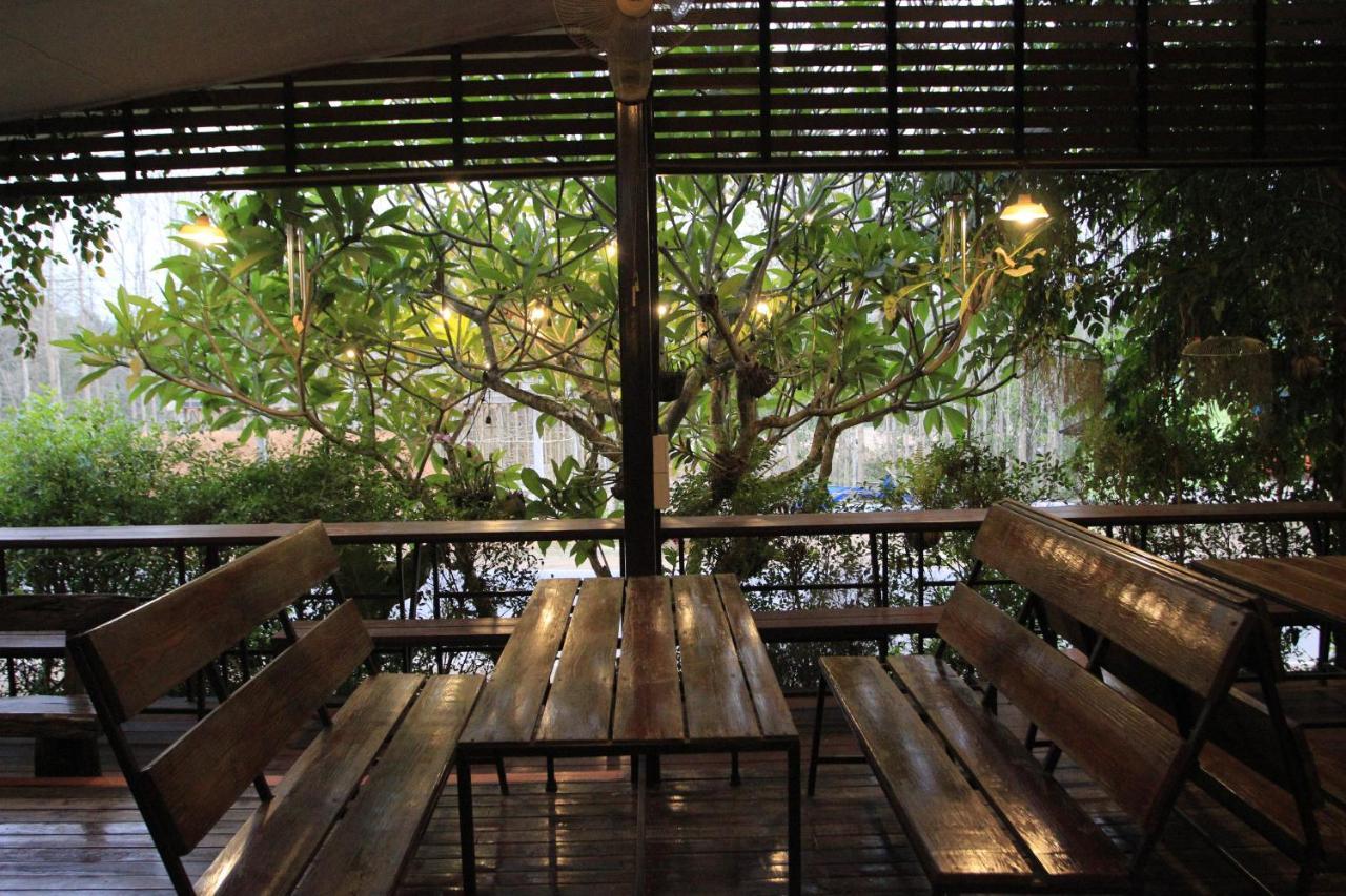 น่านฟ้าชลธีรีสอร์ท Nanfachonlathi Resort Exterior foto